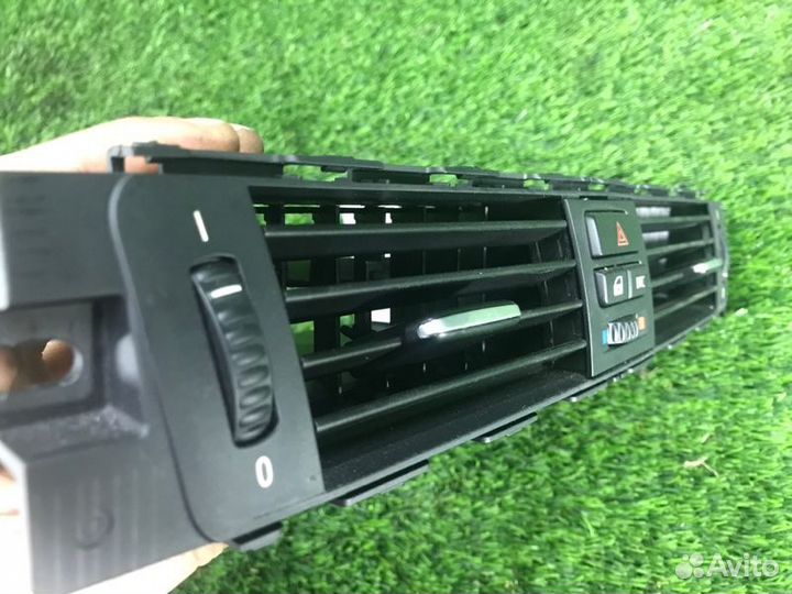 Воздуховод салона Bmw 3 E90 N54B30 2006