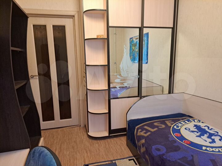 3-к. квартира, 50 м², 2/5 эт.