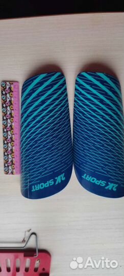 Щитки футбольные