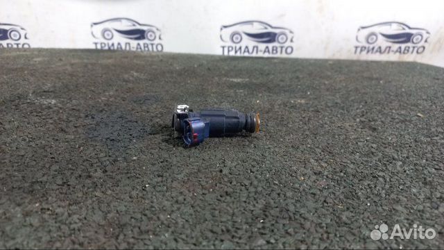 Форсунка топливная Kia Ceed 1 рест G4FA 2010