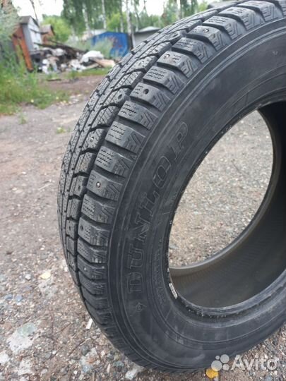 Dunlop SP Winter Ice 01 225/60 R16