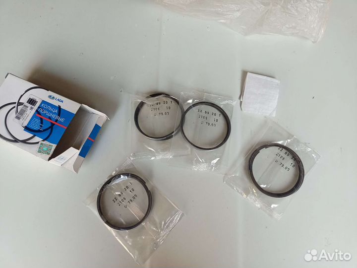 Поршневые кольца 79мм