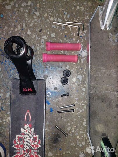 Трюковой самокат