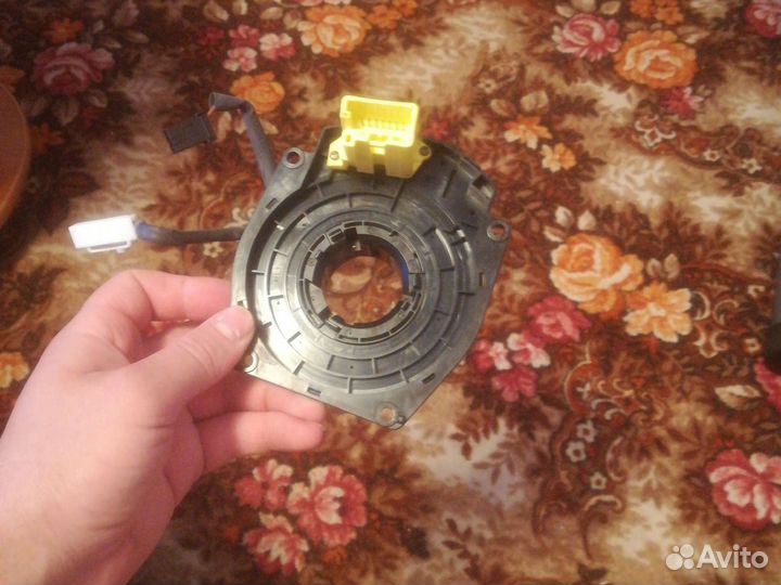 Подрулевой шлейф