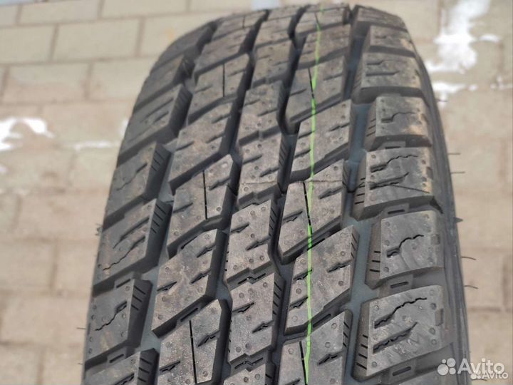 Kumho Road Venture AT61 205/75 R15 96S