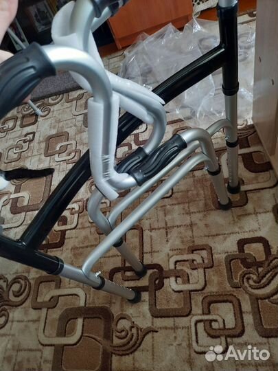 Ходунки шагающие Ortonica XS308