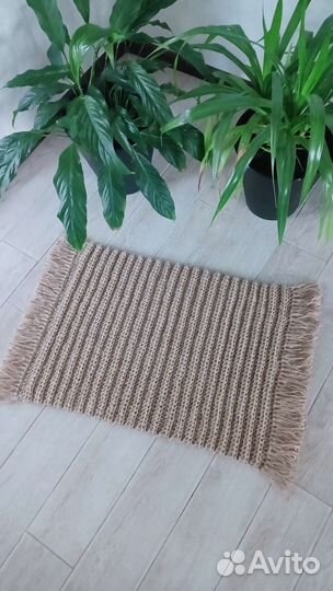Коврик из джута