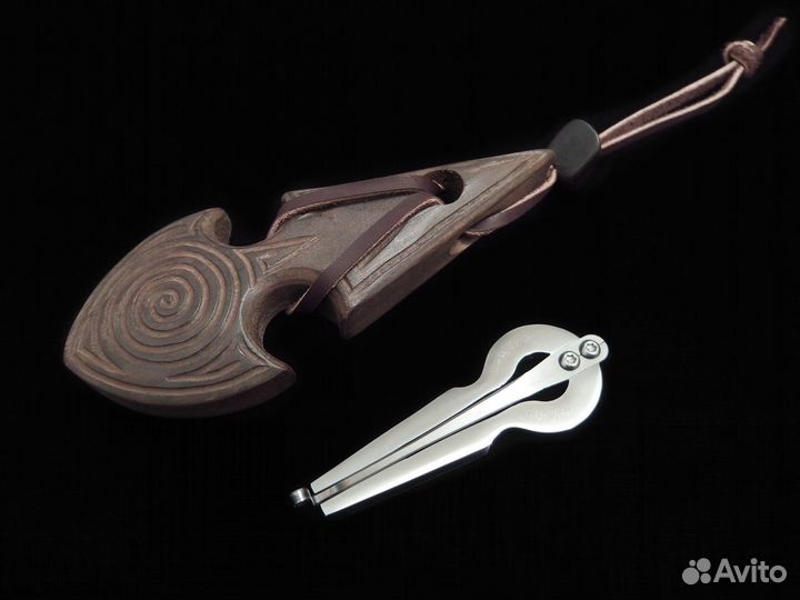 Варган Дмитрия Глазырина Компас в футляре Стрела