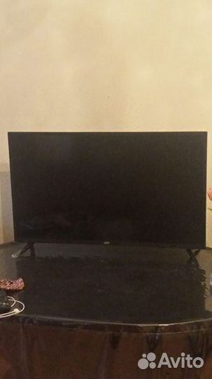 Телевизор SMART tv с вайфаем бу