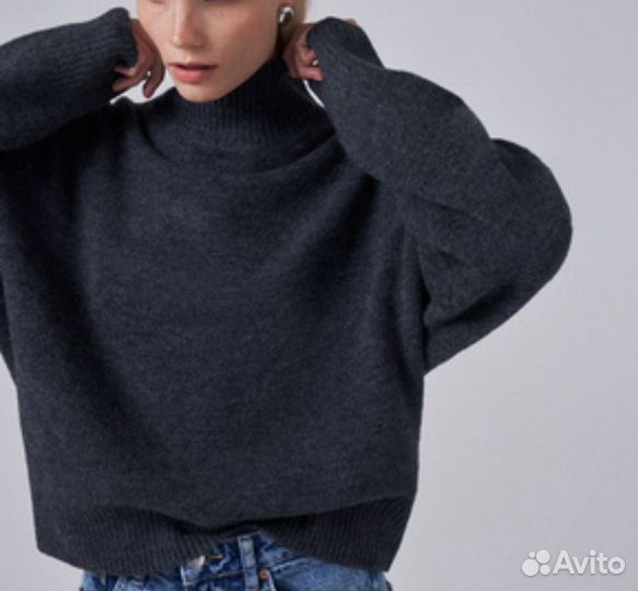 Свитер кофта джемпер новый 44 46 48