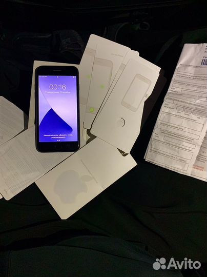 iPhone 7, 32 ГБ