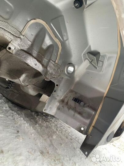 Крыло заднее левое Subaru Outback BR9 EJ253