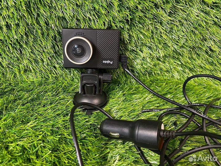 Видеорегистратор Fujida Zoom 10