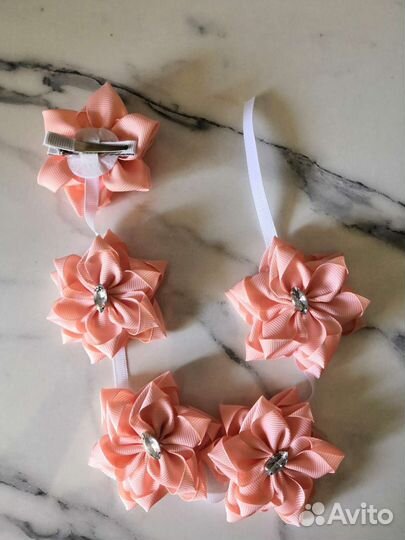 Лента в косу на заколке