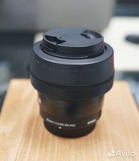 Объектив Sigma MFT AF 30mm F1.4 DC DN Contemporary