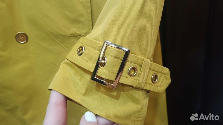 Плащ женский