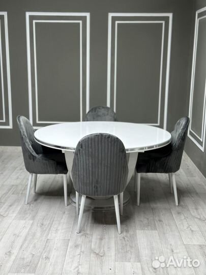 Кухонный стол. Доставка по всей России