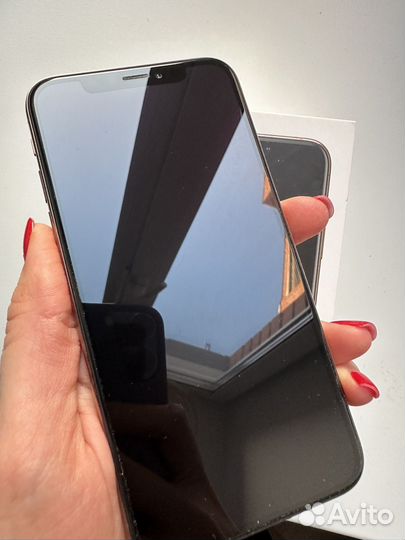 iPhone Xs, 256 ГБ