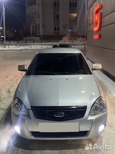 LADA Priora 1.6 МТ, 2010, 200 000 км