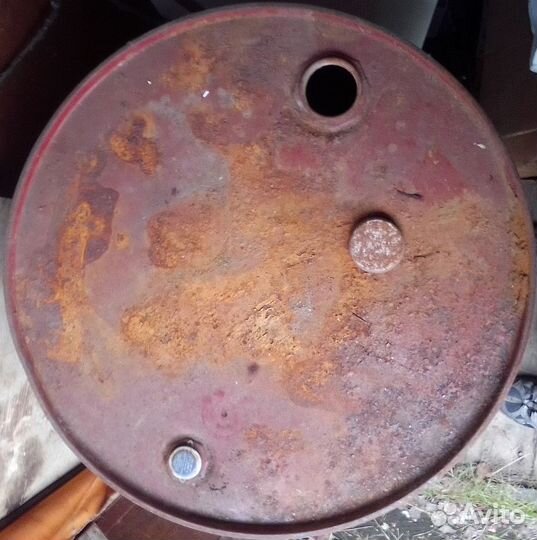 Бочка 200 литров металлическая