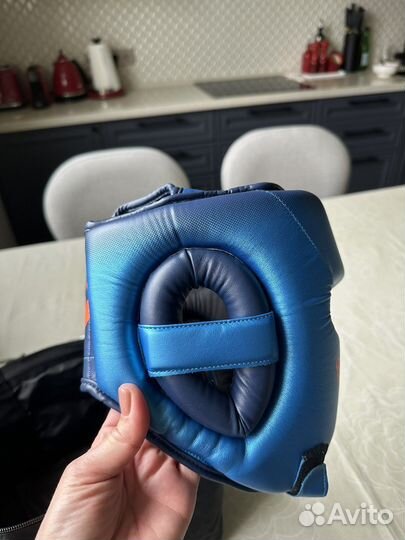 Боксерский шлем adidas