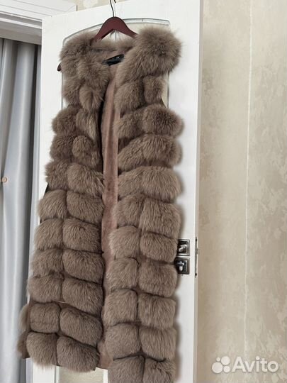 Меховая жилетка писец