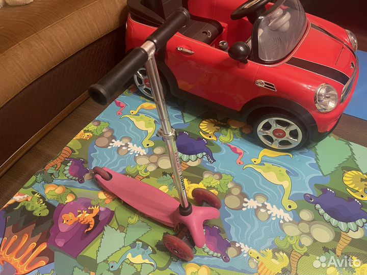 Велосипеды, самокат, шезлонг, коляска, санки