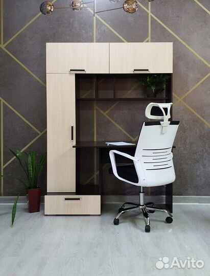 Стол компьютерный