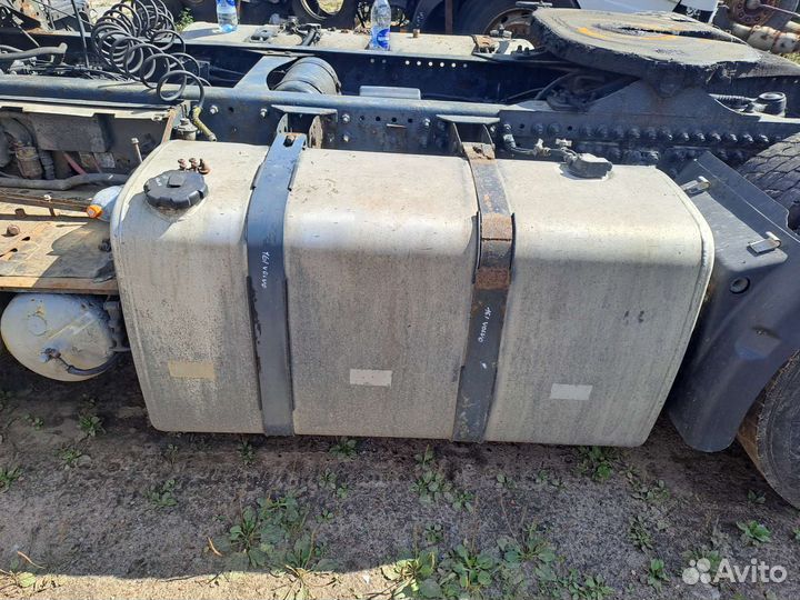 Топливный бак d образный volvo, Renault