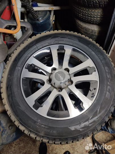 Toyo 350 255/60 R18