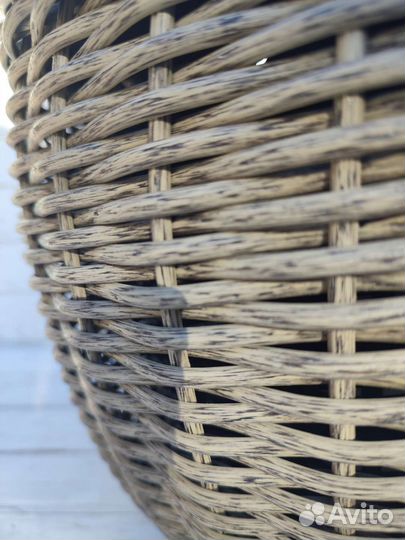 Кашпо для цветов