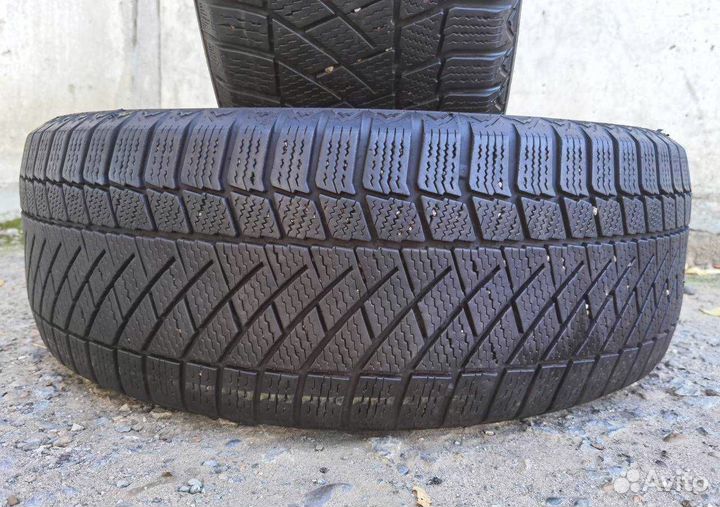 Continental ContiVikingContact 6 225/60 R18 104T