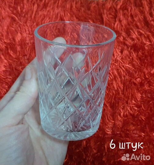 Хрустальная посуда (вазы, стаканы, рюмки и пр.)