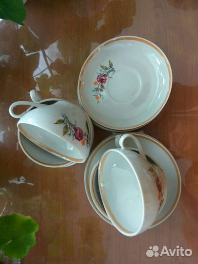 Сервиз чайный.посуда.чайные пары