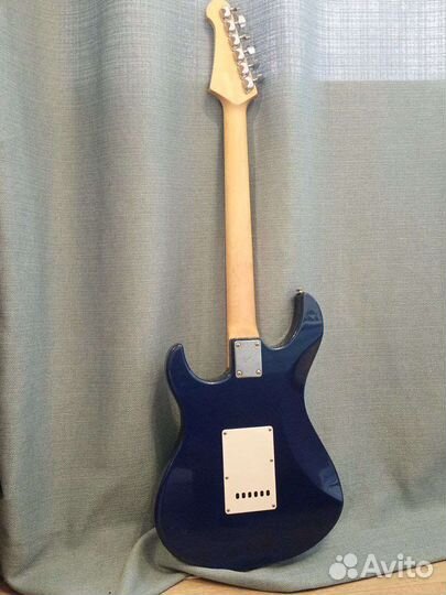 Yamaha pacifica 012