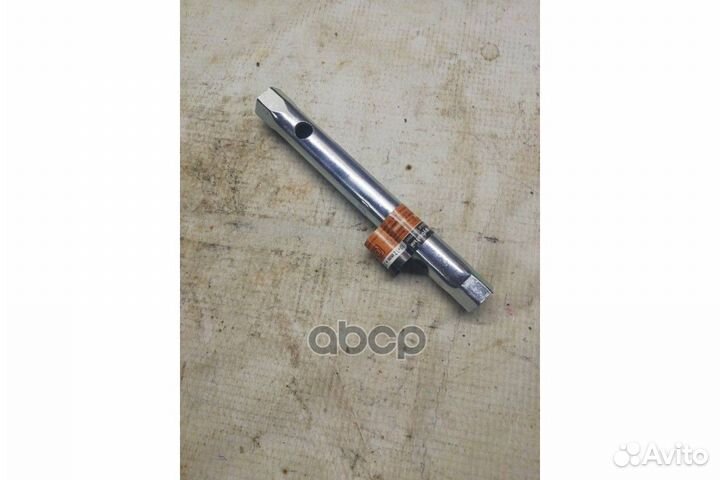 Ключ свечной-трубка 1621 (270 мм )