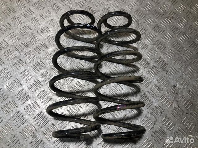 Пружина задняя Toyota Yaris 2005 2011
