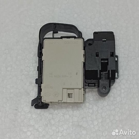 Замок двери (блокировка люка) для стиральной машин