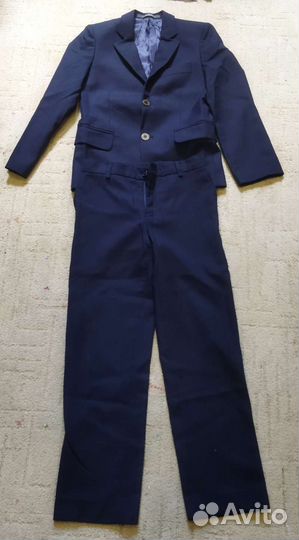 Костюм школьный