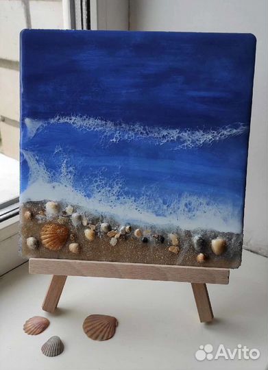 Картина из эпоксидной смолы Синее море