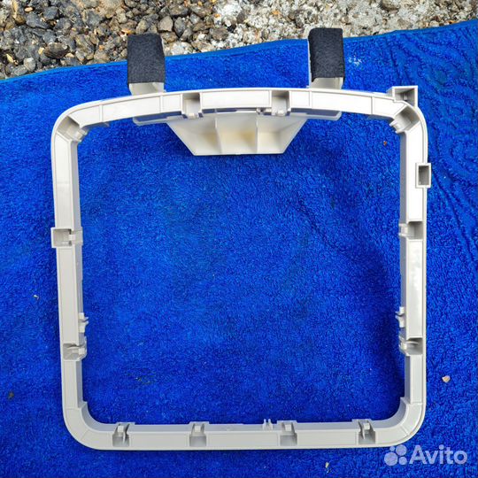 Пластик салона Nissan Pathfinder R52 2015