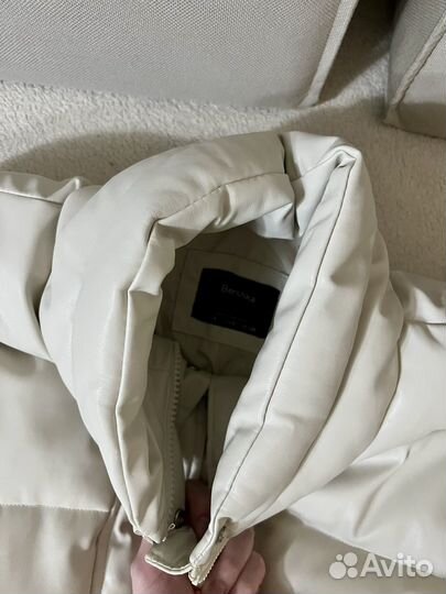 Куртка женская кожанная Bershka