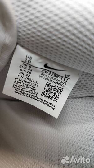 Кроссовки Nike Air Force 1 + коробка Poizon