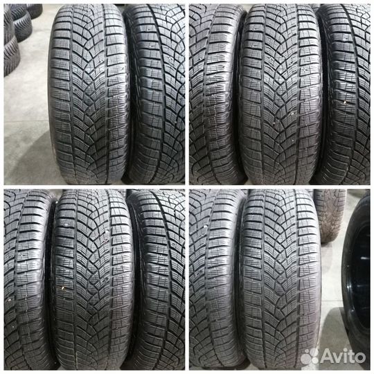 Зимние колёса Toyota Camry 215/55/17 Goodyear