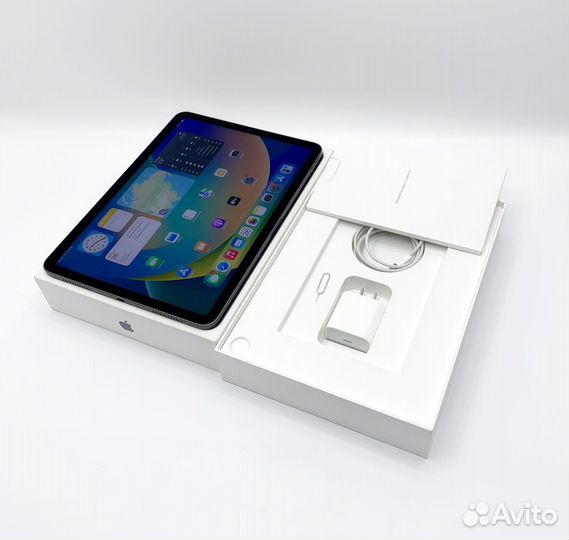 Планшет Apple iPad Air 4 2020 4/64Gb