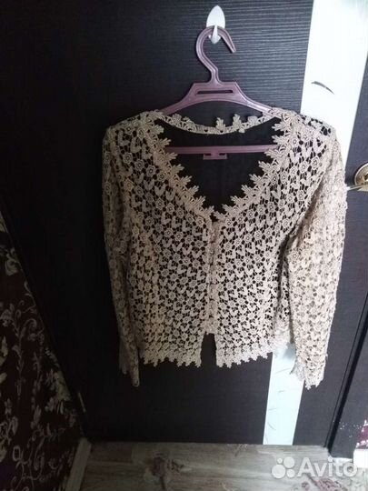 Ажурный на чёрном подкладе из шифона 50-52р