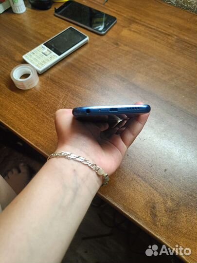 Телефон honor 9 lite