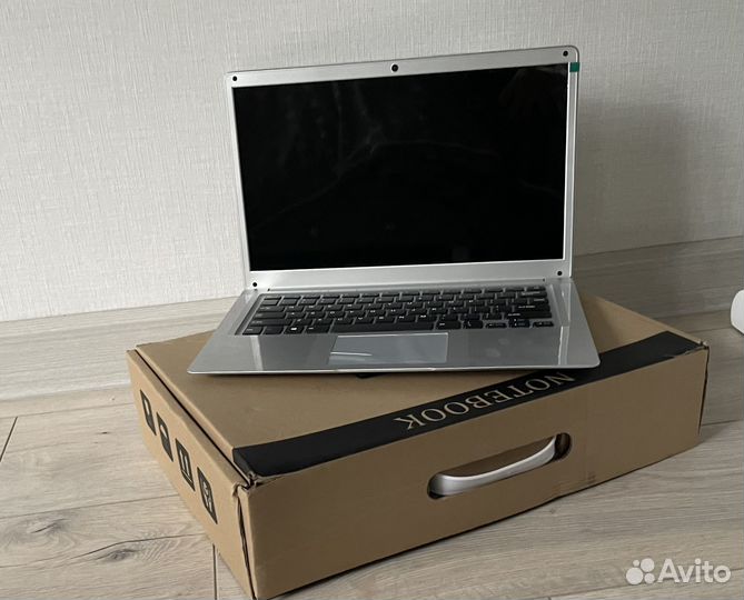 Офисный ноутбук Notebook Default String