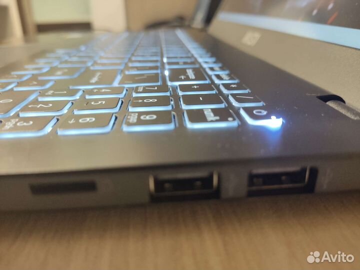 Игровой ноутбук msi