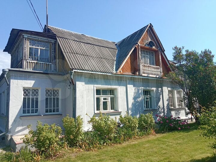 Дом 188 м² на участке 10 сот.
